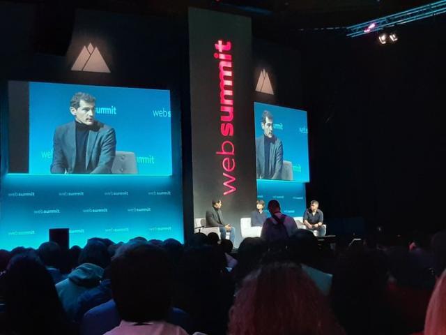 1636008092922025380.jpg FDMg_OiWUAw1qon.jpg